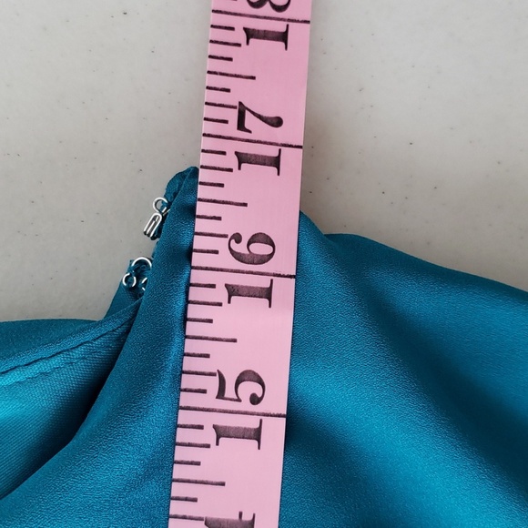 Express Midi Dress Sleeveless with Full Skirt Size 4 - Picture 8 of 8